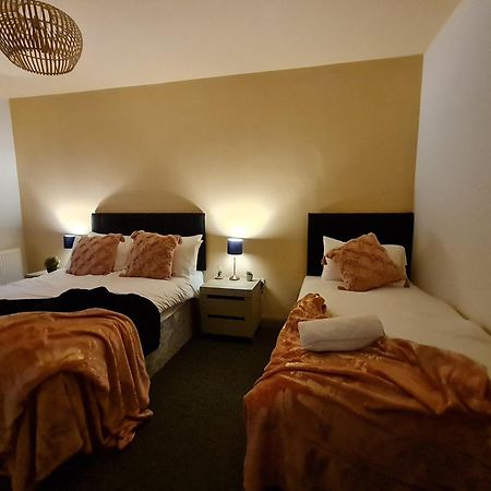 4 Bedroom Luxury House. Bike Park Wales. Secure Bike Store. Brecon Beacons Dowlais Eksteriør bilde