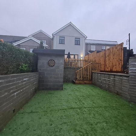 4 Bedroom Luxury House. Bike Park Wales. Secure Bike Store. Brecon Beacons Dowlais Eksteriør bilde