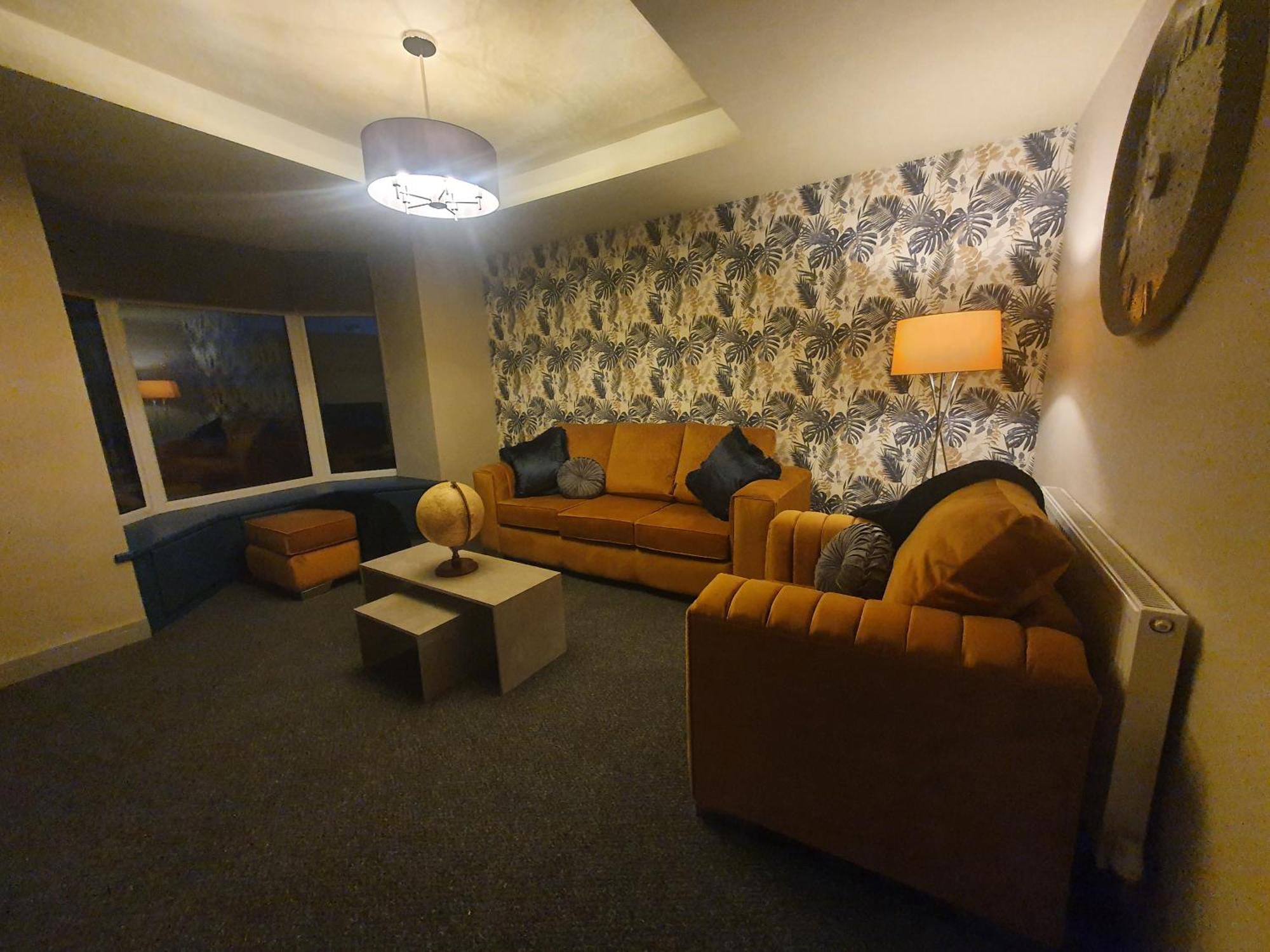 4 Bedroom Luxury House. Bike Park Wales. Secure Bike Store. Brecon Beacons Dowlais Eksteriør bilde